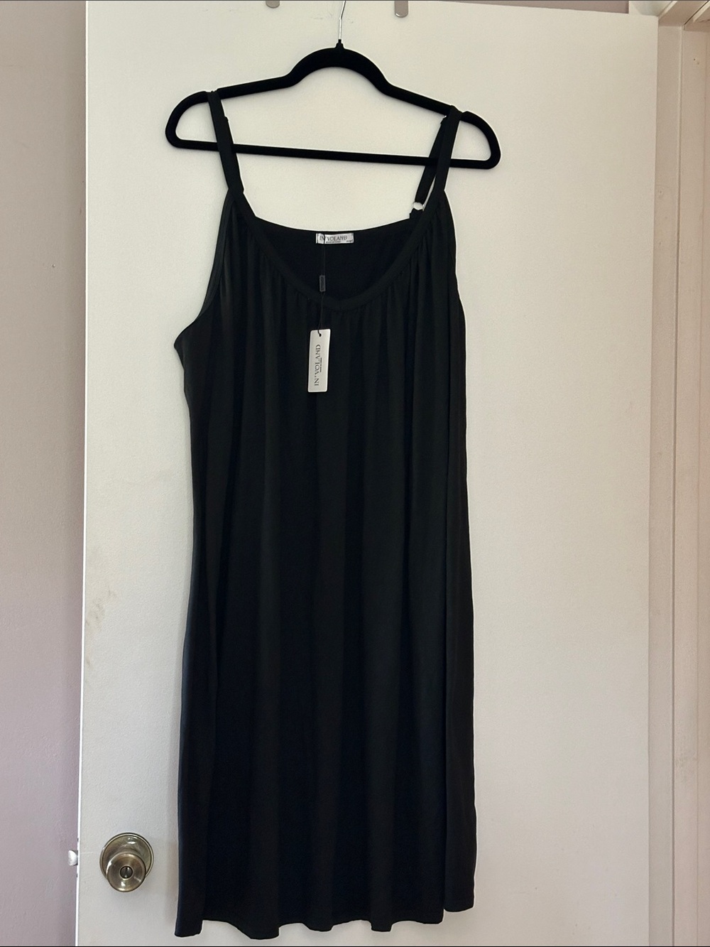 In Voland Black Dress with spaghetti straps